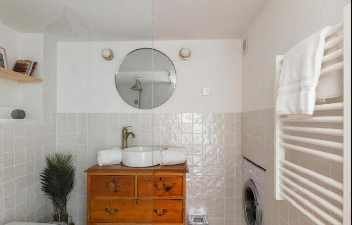 Appartement Authentique Situe En Plein Centre D'אנטיב מראה חיצוני תמונה