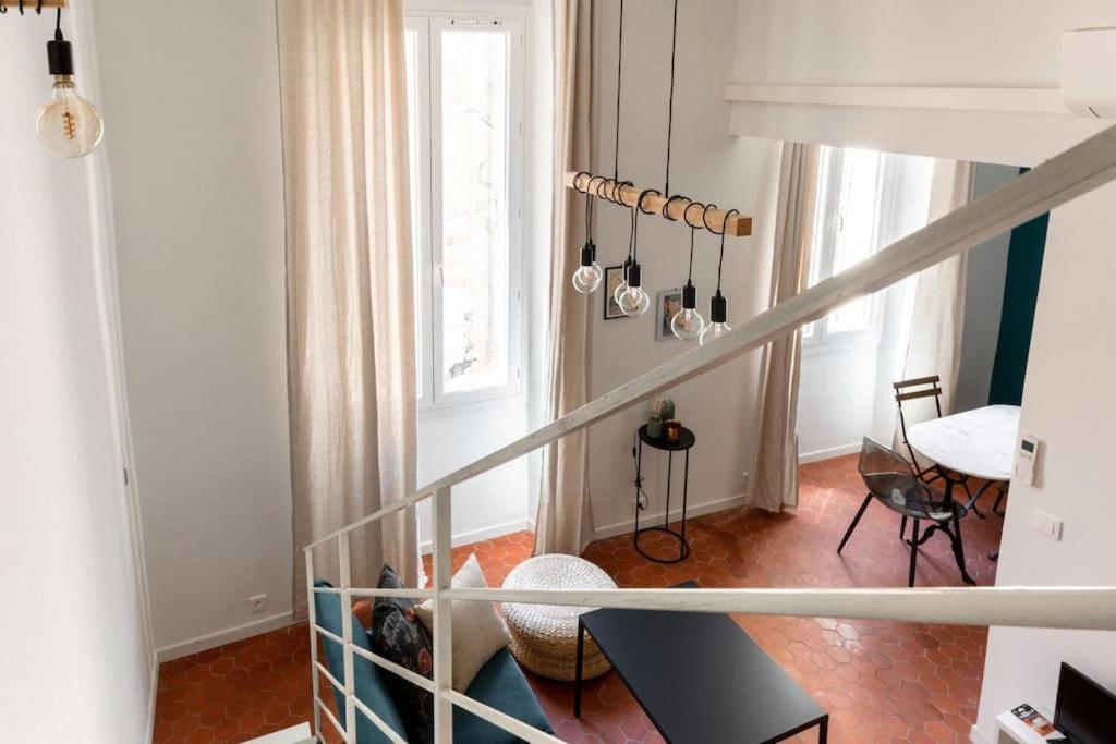 Appartement Authentique Situe En Plein Centre D'אנטיב מראה חיצוני תמונה