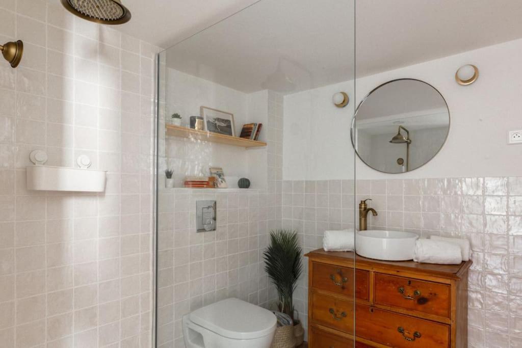 Appartement Authentique Situe En Plein Centre D'אנטיב מראה חיצוני תמונה